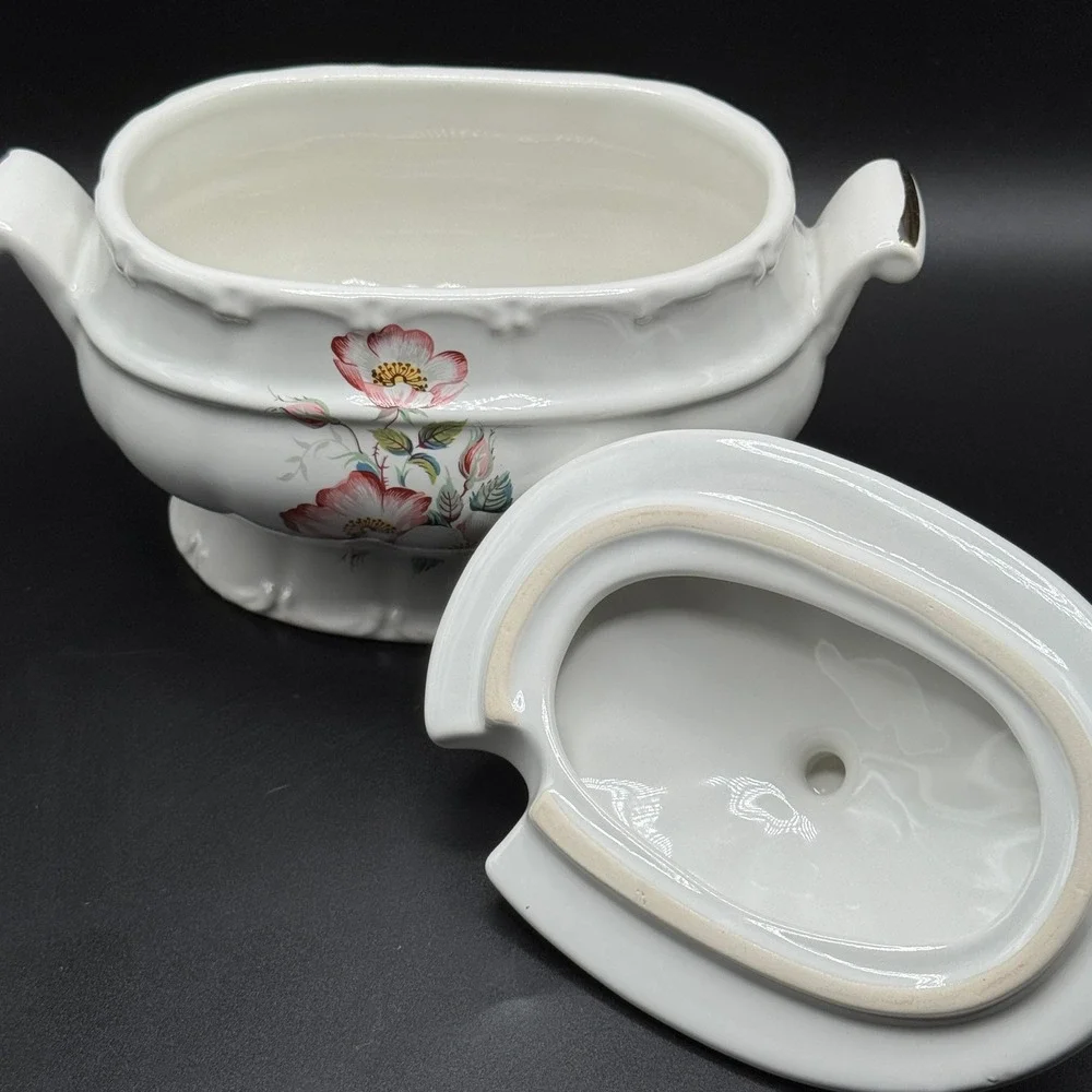 House of Webster Briar Rose Soup Tureen with Lid Cottage Gold Trim White Ceramic